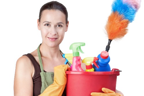 Professional house clearance service working in a Roehampton residential property